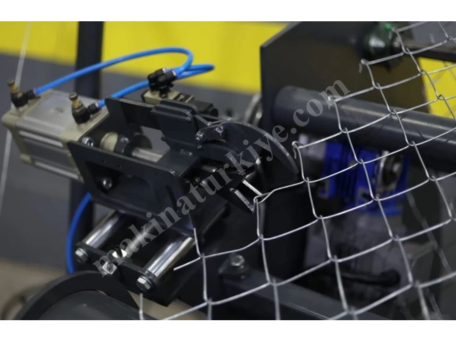 SVR Spider ( 150 m² / Saat ) Tam Otomatik Helezon Tel Örme Makinesi