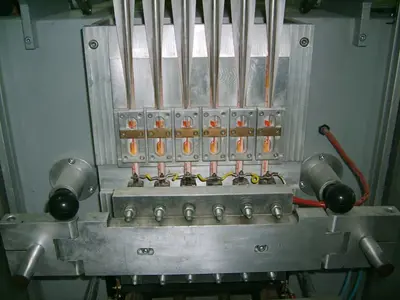 Machine de remplissage de bâtons manuelle à 300 pièces par minute