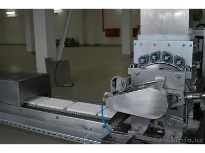 Автоматическая машина для изготовления кубикового сахара, 20-25 тонн/сутки