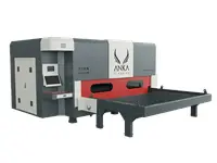 1500x2300x82 mm Industrial Fiber Laser Cutting Machine