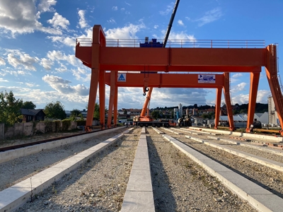 Grue portique monopoutre 80 tonnes - 3