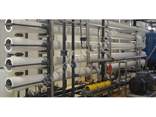 Système de traitement de l'eau par osmose inverse de 100 - 1500 M3 / jour