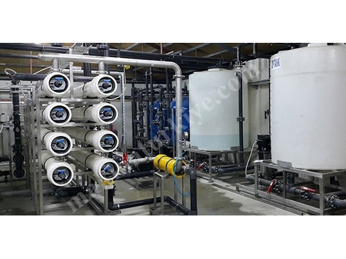 Système de traitement de l'eau par osmose inverse de 100 - 1500 M3 / jour