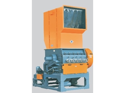 270 - 2500 Kg / Saat Güçlü Plastik Kırma Makinası - 1