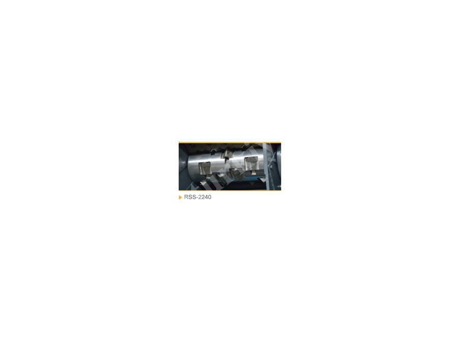 100 - 2500 Kg / Saat Tek Şaftlı Takoz Parçalayıcı