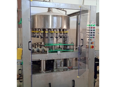 24-Piece Glass Bottle Filling Machine - 1