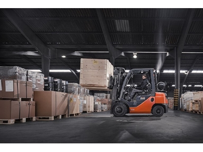 2 Ton 7 Metre Lpg'li Forklift - 1