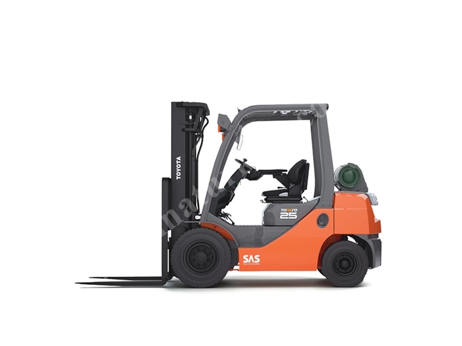 2000 Kg 7 Metre Lpg'li Forklift