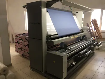 Machine de contrôle de qualité de tissu textile