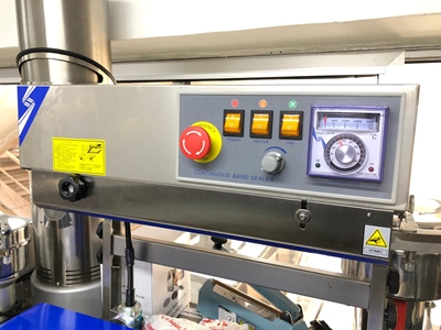 770 Mm Konveyorlü Dikey Poşet Kapatma Makinası - 3