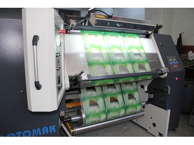 Machine d'enroulement et de transfert de papier pressé - 2