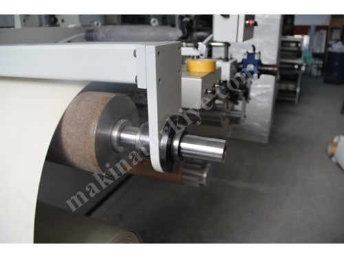 Paper Corrugated Reel Cutting Machine