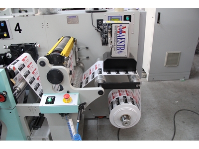 Machine d'impression d'étiquettes flexographiques - 9