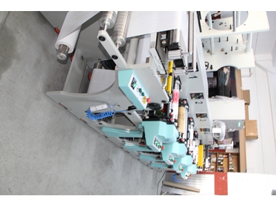 Machine d'impression d'étiquettes flexographiques - 3