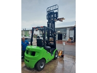 2.5 Ton 4.7 Meter Triple Mast Lithium Battery Forklift - 5