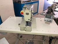 Buttonhole Machine with Top Motor - 1
