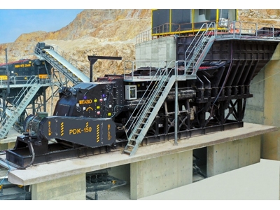 Bunker de Nourrisseur Vibrant 300-400 Ton / Heure - 4