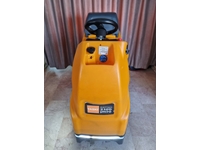 Parking Lot Warehouse Factory Schools Shopping Mall Cleaning Rental Cleaning Machines Daily Weekly - 3