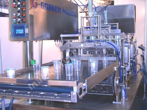 7200 Stück/Stunde lineare Wasser-Joghurt-Buttermilch-Abfüllmaschine