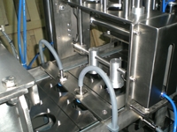 Machine de remplissage de yaourt liquide à 2400 pièces/heure - 10
