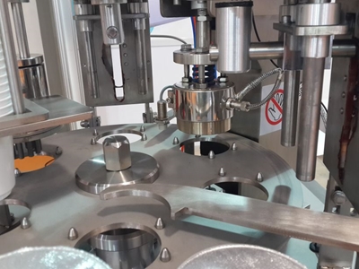 1350 Adet/Saat Dönerli Su Yoğurt Ayran Dolum Makinası - 6