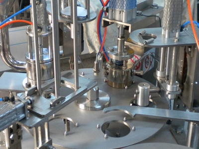 1350 Adet/Saat Dönerli Su Yoğurt Ayran Dolum Makinası - 4