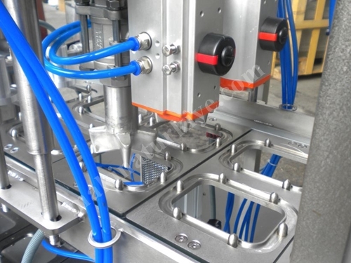 2-Lane Butter Filling and Volumetric Packaging Machine
