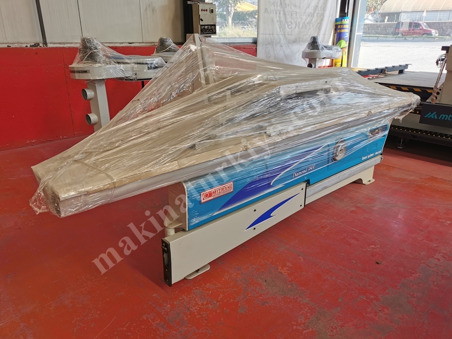 3800 Çizicili Yatar Daire Makinası 