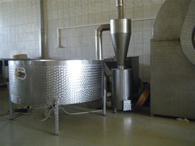 Machine à Écaler les Noix et les Fruits Secs - 0