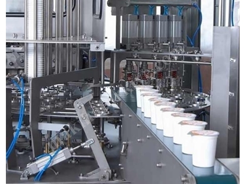 6000 Stück/Stunde Automatische Milch-Ayran-Füllmaschine
