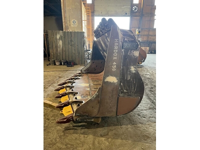 Volvo L150 Lader-Eimer (Rock-Typ) - 3