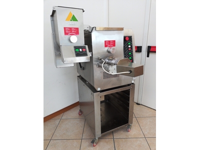 55 kg / Stunde Pasta Extruder - 0