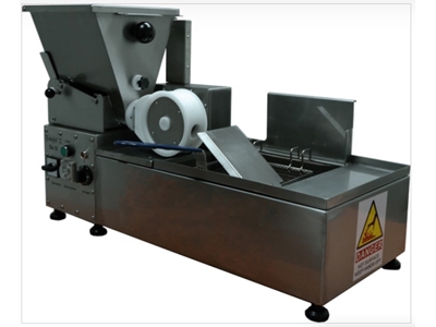 1500 Stück / Stunde Falafel-Formmaschine