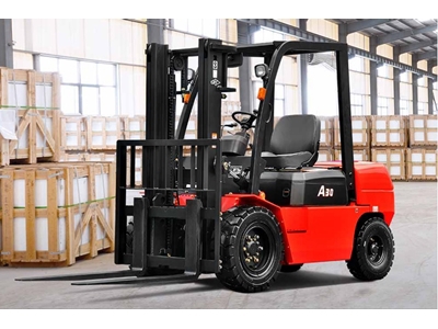 3 Ton 4500 mm Tripleks Asansör Dizel Forklift