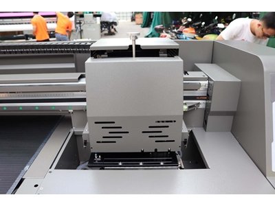 Hybrid 4 Kafalı UV Baskı Makinası - 5