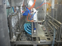6-Unit Linear (Cream Cheese Buttermilk) Liquid Food Filling Machine - 3