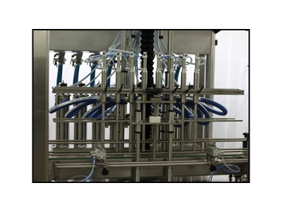 200-4000 Units/ Hour Double Servo Motor Volumetric Liquid Filling Machine - 1