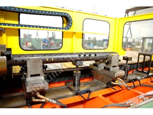 1700 mm Four Axis Pipe Drilling Machine