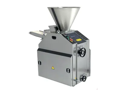Machine de coupe et de pesée de pâte de 50-200 g