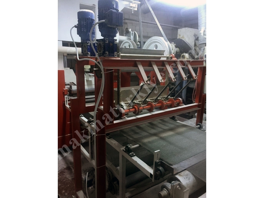 Glass Mosaic Sprayer Machine