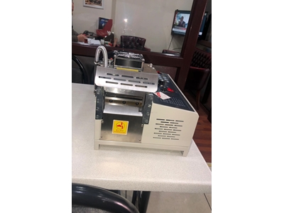 10 Cm Column Label Cutting Machine - 3