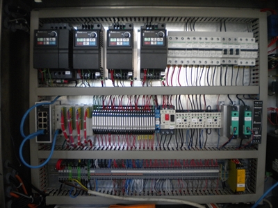 Maschinen zur Befüllung von Flüssignahrungsmitteln mit Käse und Margarine mit einer Kapazität von 2000 Stück/Stunde - 2