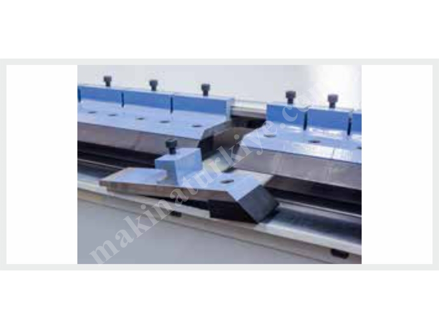 Parça Bıçaklı Manuel (1270X2 Mm) Caka