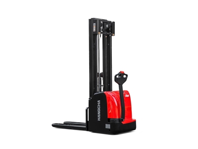 1600 Kg 4700mm Tripleks Akülü İstif Makinesi
