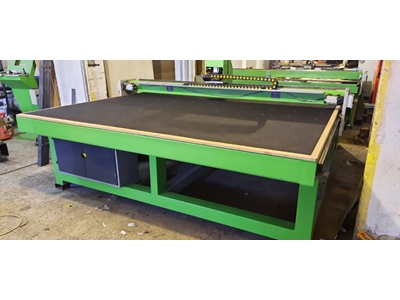 CNC Cam İşleme Ve Cam Kesim Makinası