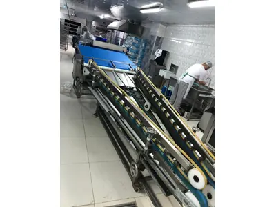 4 Ton (14 Meters) Arm Borek Production Machine