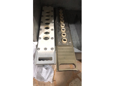 3-Mold Dry Cake Cookie Machine - 3