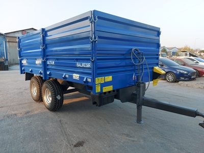 Remorque basculante tandem de 8 tonnes à usage agricole - 3