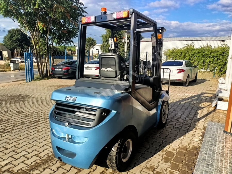 3 Ton Konteyner Tipi 6 Mt Dizel Forklift