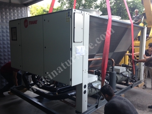 325 kW Çİft Vidalı Kompresörlü Hava Soğutmalı Chiller